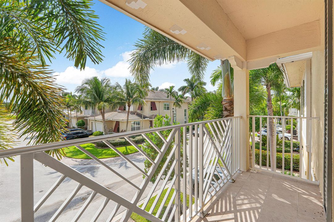 030-7217OxfordCourt-PalmBeachGardens-FL-