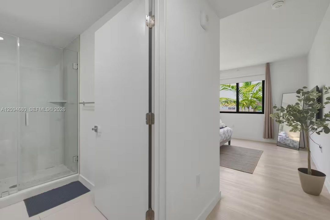 В аренду: $2,800 (1 спален, 1 ванн, 39060 Квадратных фут)