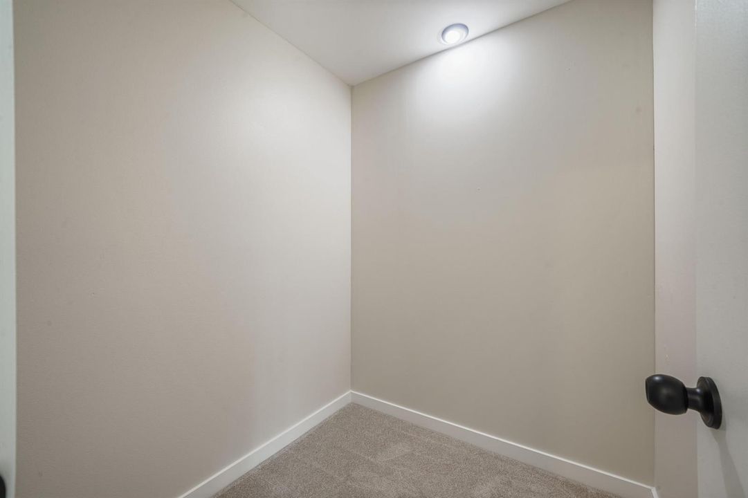 Primary Bedroom Closet