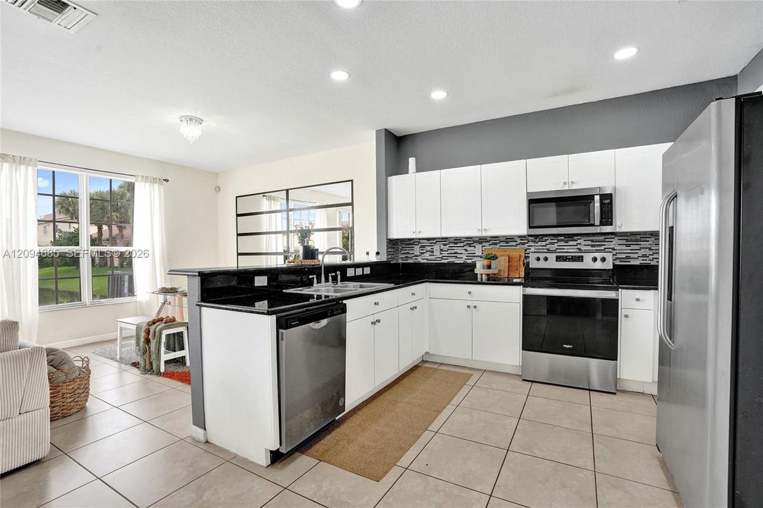 En Venta: $415,000 (3 camas, 2 baños, 1514 Pies cuadrados)