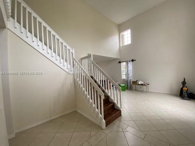 For Rent: $5,100 (4 beds, 2 baths, 2669 Square Feet)
