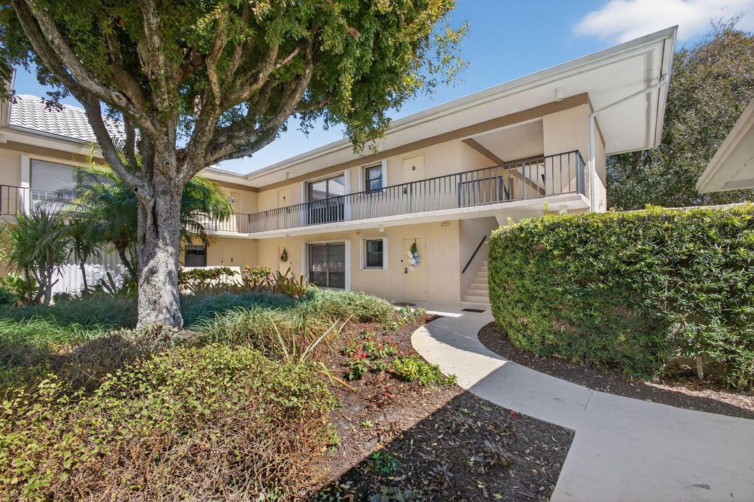 17D Turtle Creek Drive