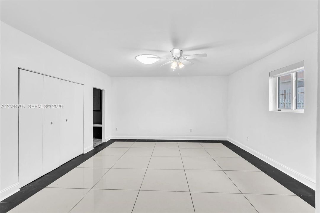 For Sale: $649,990 (2 beds, 2 baths, 1968 Square Feet)