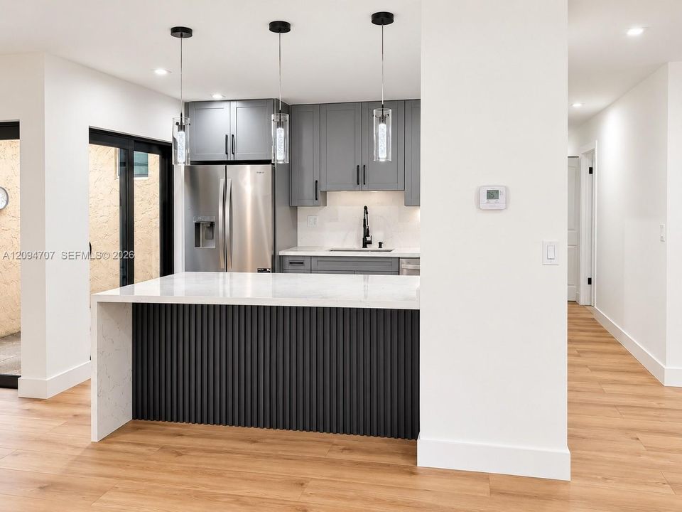 For Sale: $600,000 (3 beds, 2 baths, 1600 Square Feet)