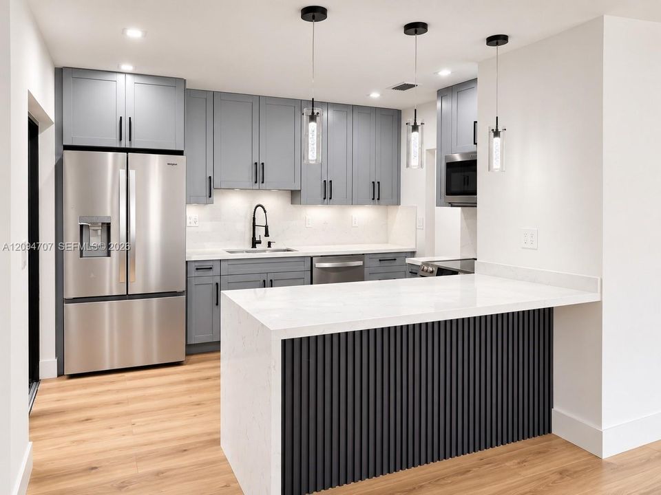 For Sale: $600,000 (3 beds, 2 baths, 1600 Square Feet)
