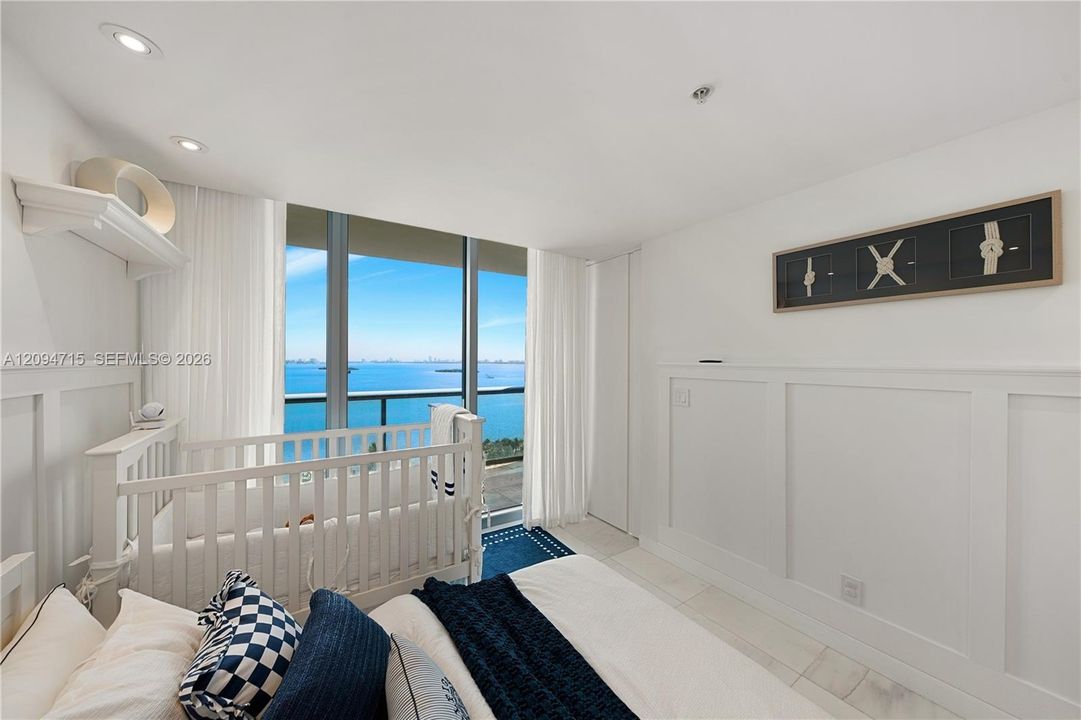 For Sale: $1,495,000 (3 beds, 3 baths, 1870 Square Feet)