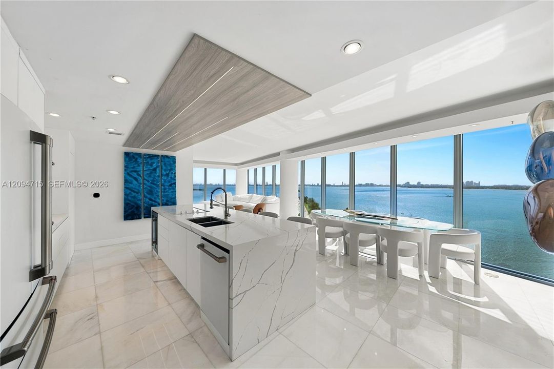 For Sale: $1,495,000 (3 beds, 3 baths, 1870 Square Feet)