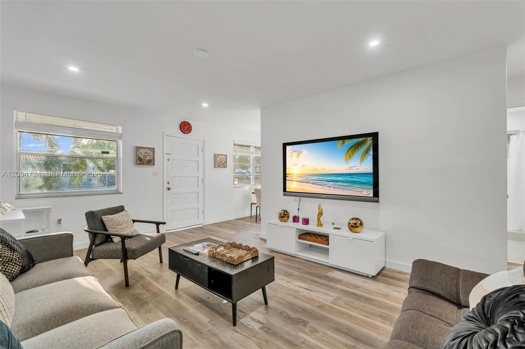 For Sale: $950,000 (0 beds, 0 baths, 2198 Square Feet)