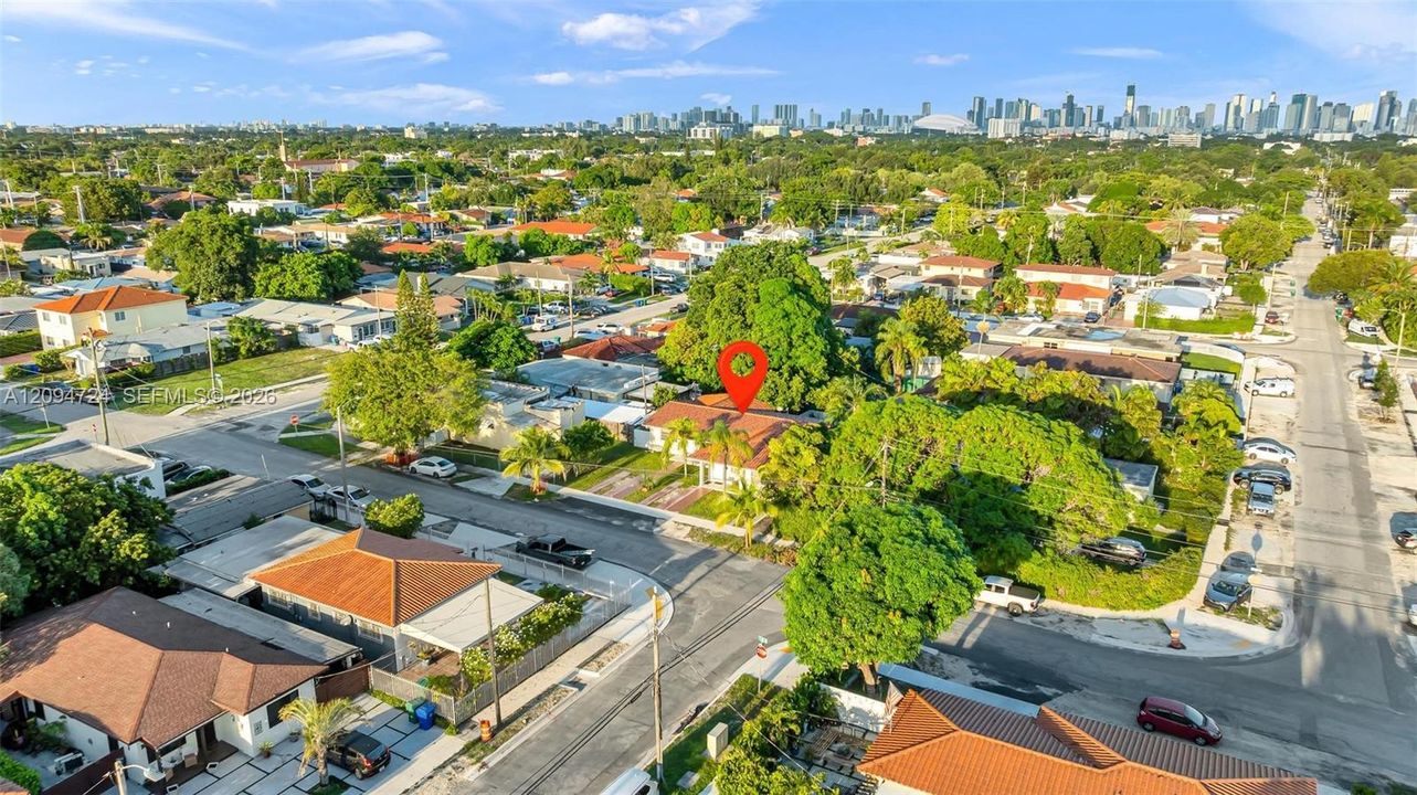 For Sale: $950,000 (0 beds, 0 baths, 2198 Square Feet)