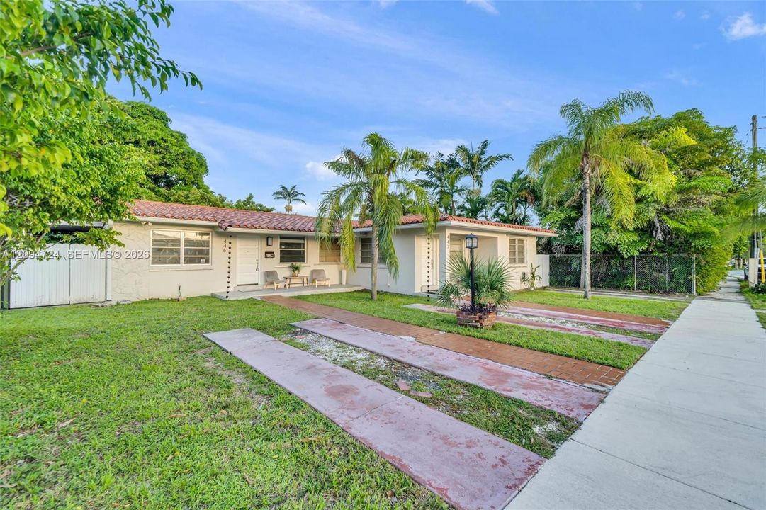 For Sale: $950,000 (0 beds, 0 baths, 2198 Square Feet)