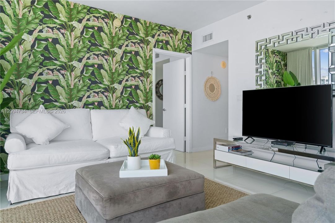 En Venta: $930,000 (2 camas, 2 baños, 1286 Pies cuadrados)