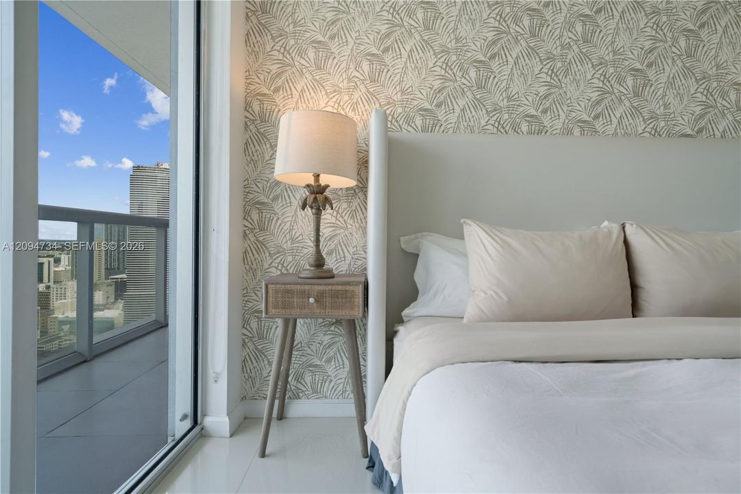 En Venta: $930,000 (2 camas, 2 baños, 1286 Pies cuadrados)