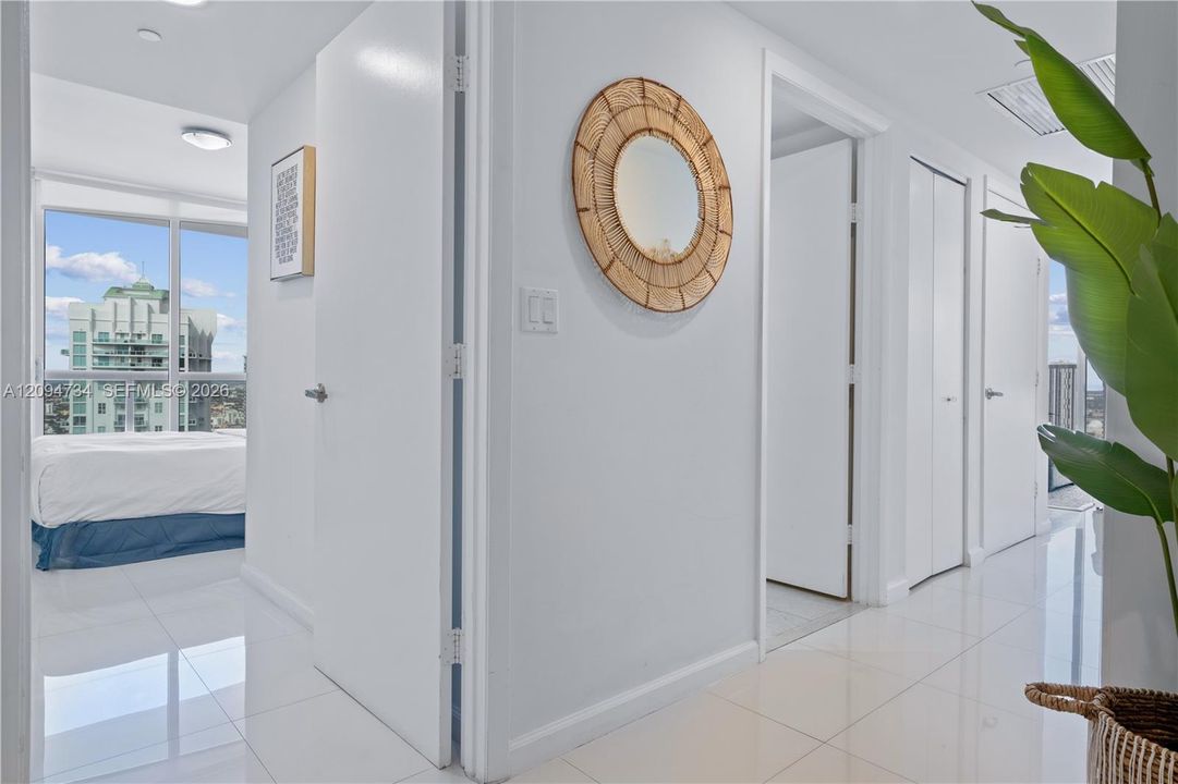 En Venta: $930,000 (2 camas, 2 baños, 1286 Pies cuadrados)