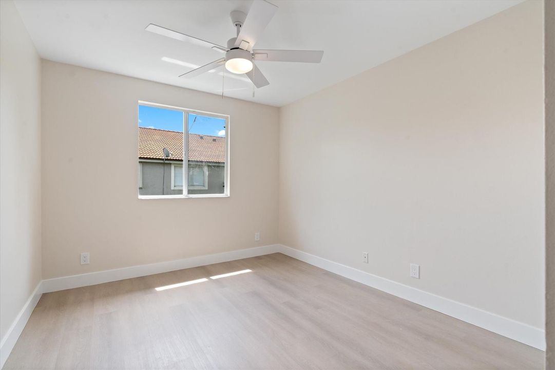 19-8266 Via Serena Boca Raton, FL-115