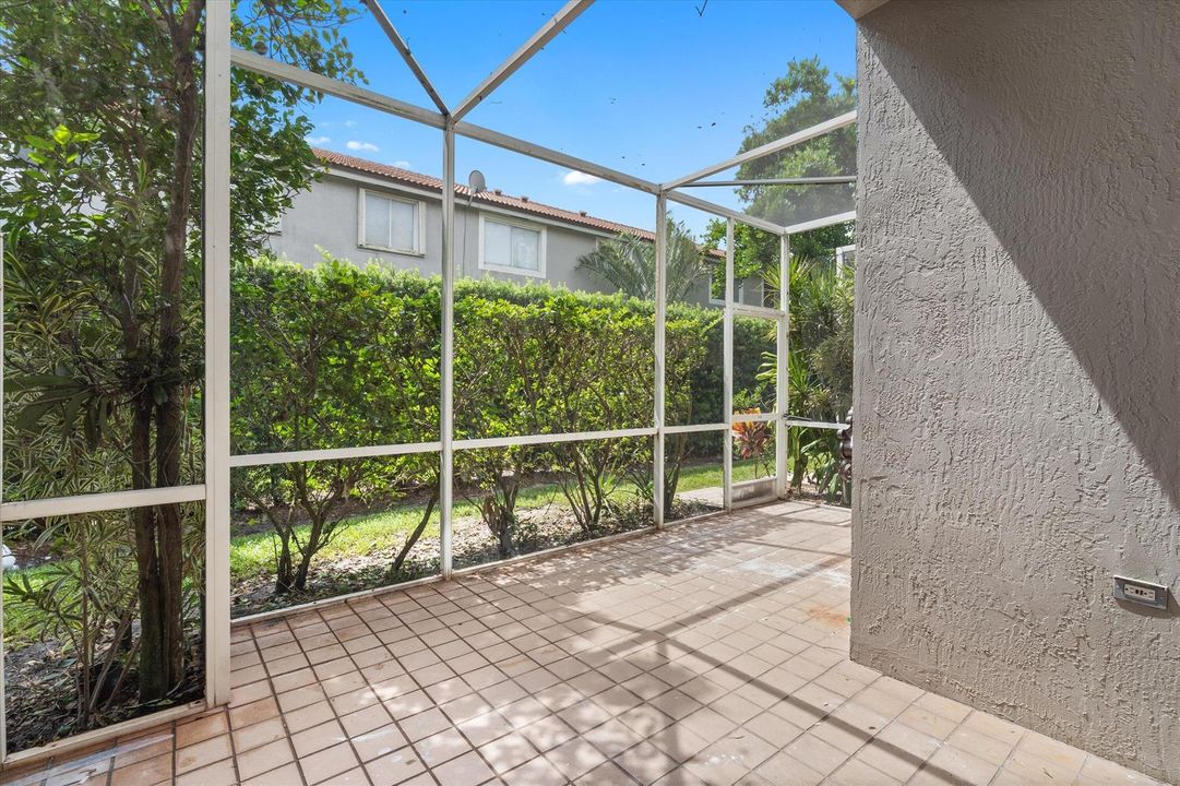25-8266 Via Serena Boca Raton, FL-101