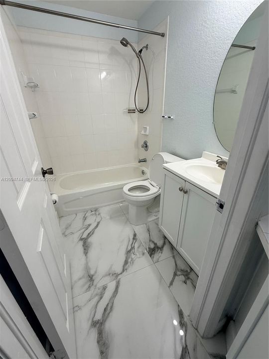 For Rent: $850 (1 beds, 1 baths, 0 Square Feet)