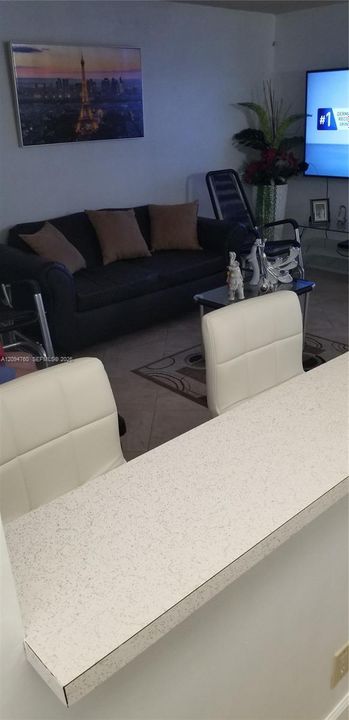 En Renta: $1,500 (1 camas, 1 baños, 720 Pies cuadrados)