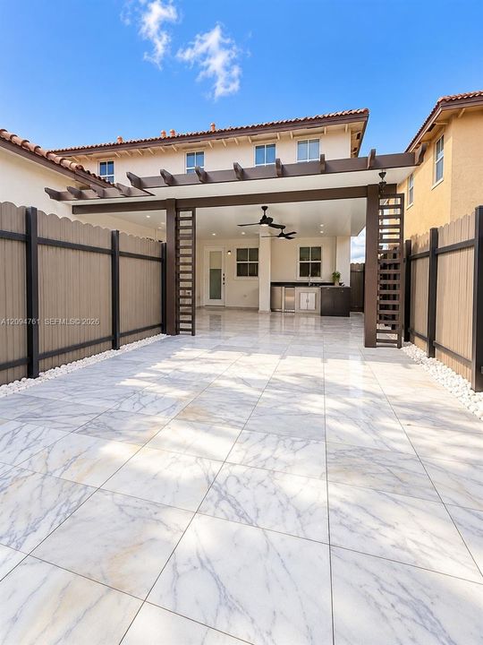 В аренду: $2,900 (4 спален, 3 ванн, 1674 Квадратных фут)