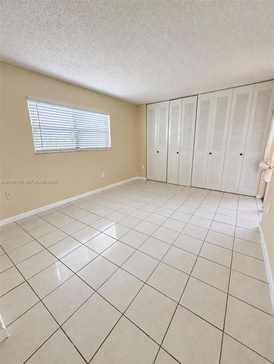 For Rent: $1,750 (2 beds, 2 baths, 800 Square Feet)