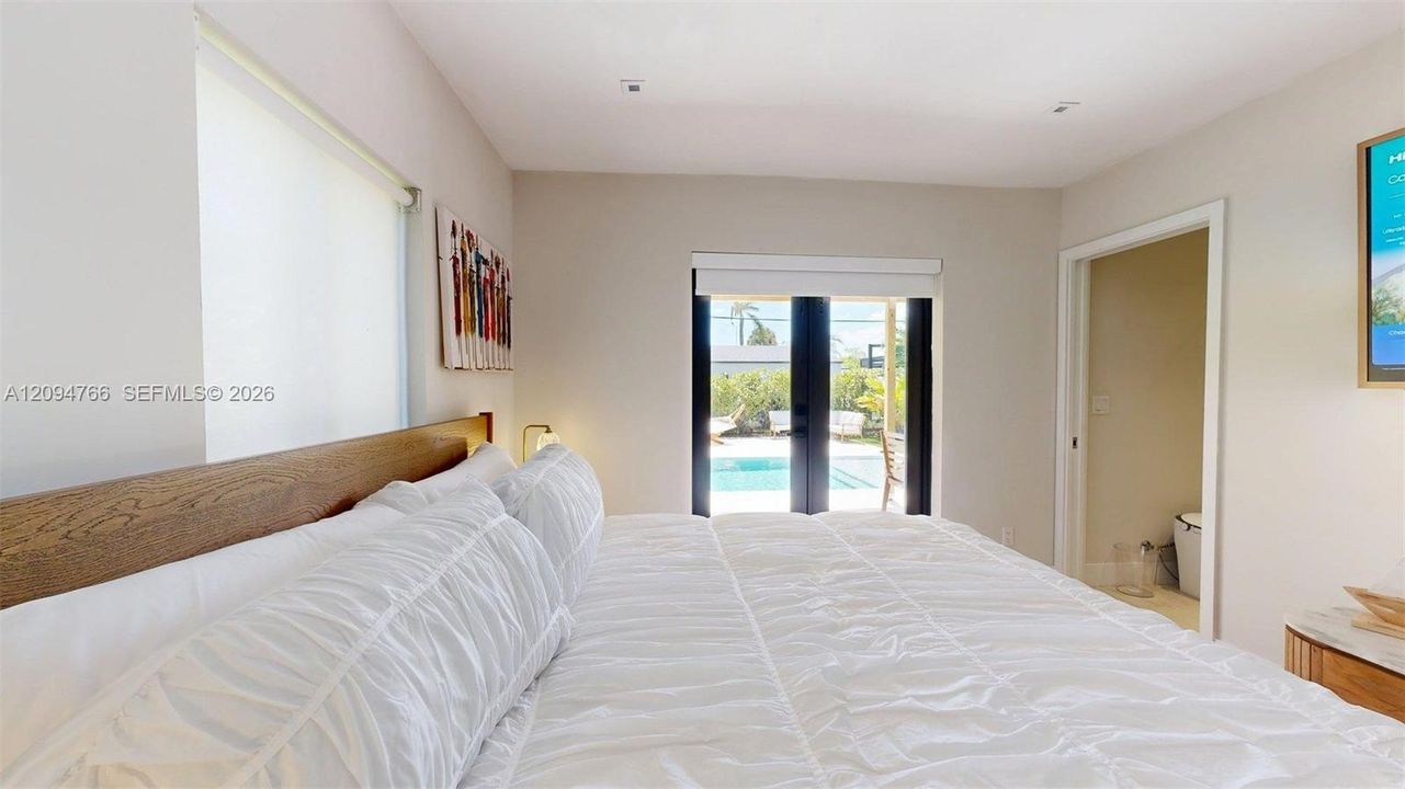 For Rent: $7,000 (3 beds, 2 baths, 1392 Square Feet)