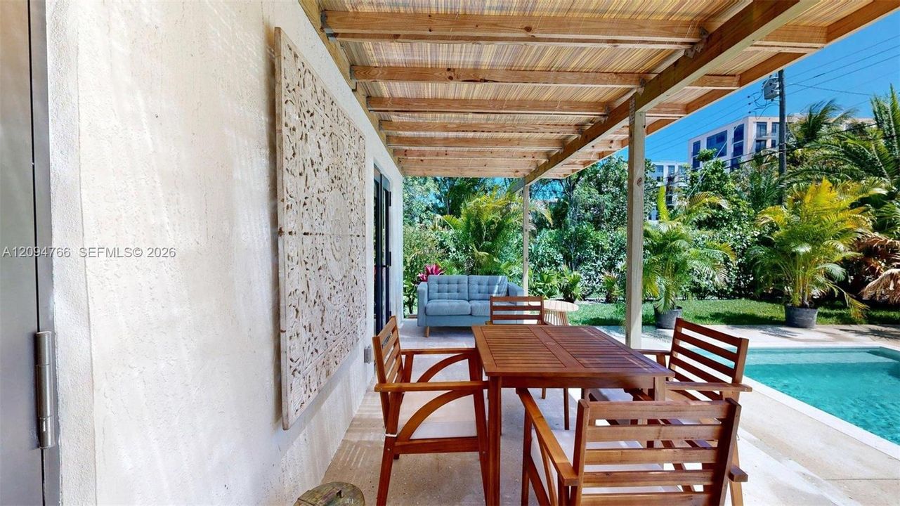 For Rent: $7,000 (3 beds, 2 baths, 1392 Square Feet)