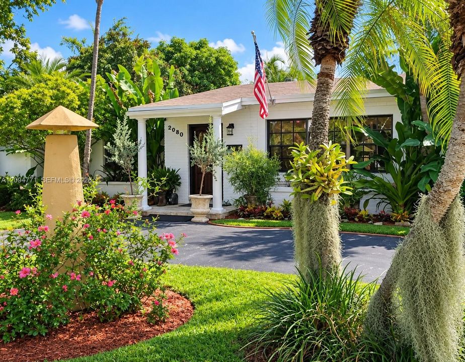 For Sale: $1,675,000 (3 beds, 2 baths, 1947 Square Feet)