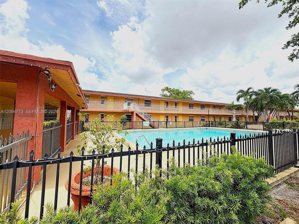 En Renta: $1,490 (1 camas, 1 baños, 407 Pies cuadrados)