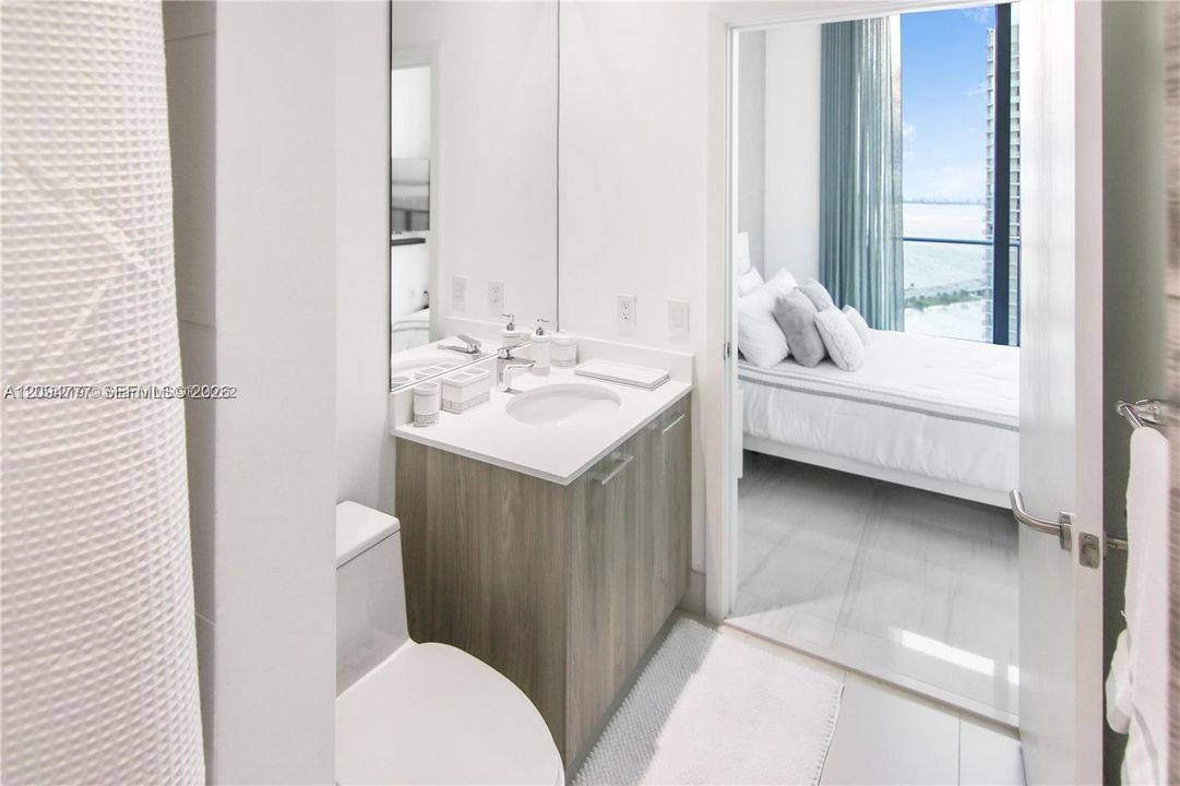 В аренду: $7,500 (3 спален, 2 ванн, 1152 Квадратных фут)