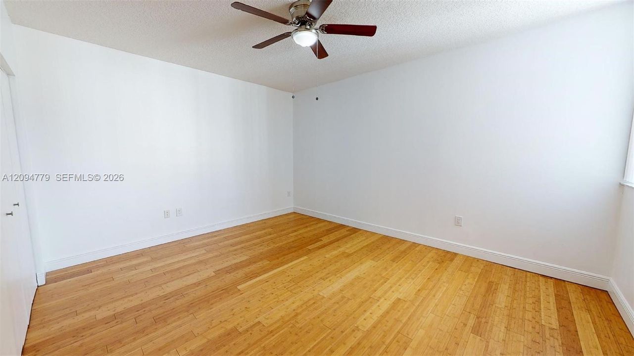 For Rent: $2,900 (2 beds, 2 baths, 1179 Square Feet)
