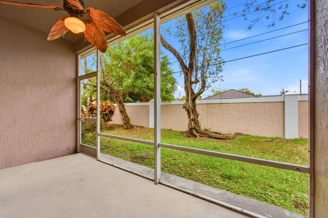 Screened Porch 1