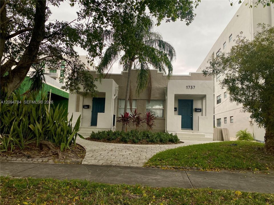 En Venta: $890,000 (0 camas, 0 baños, 1696 Pies cuadrados)