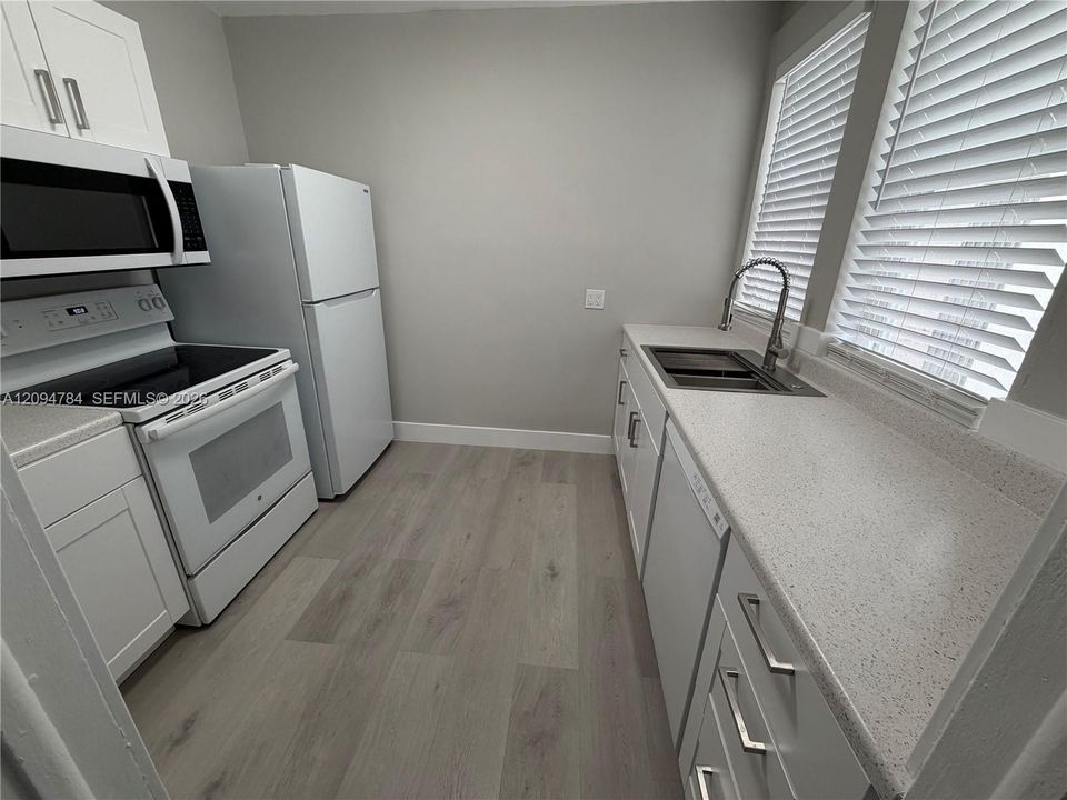 Unit 1737A - Available