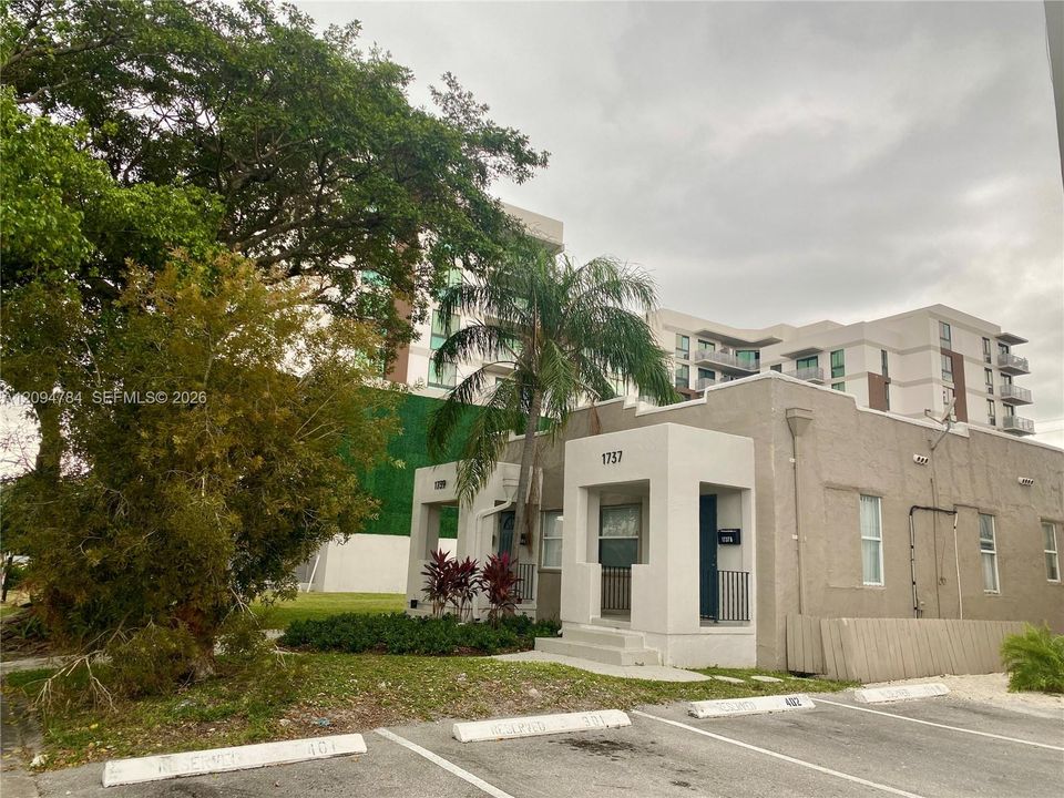 En Venta: $890,000 (0 camas, 0 baños, 1696 Pies cuadrados)