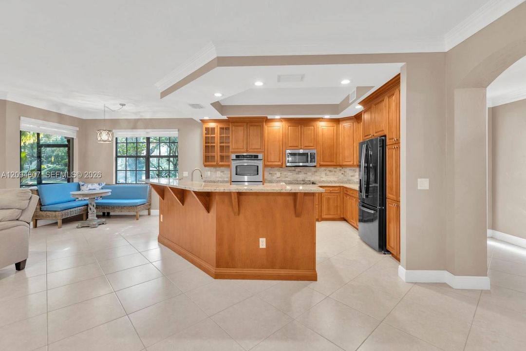 For Rent: $6,200 (3 beds, 2 baths, 1663 Square Feet)