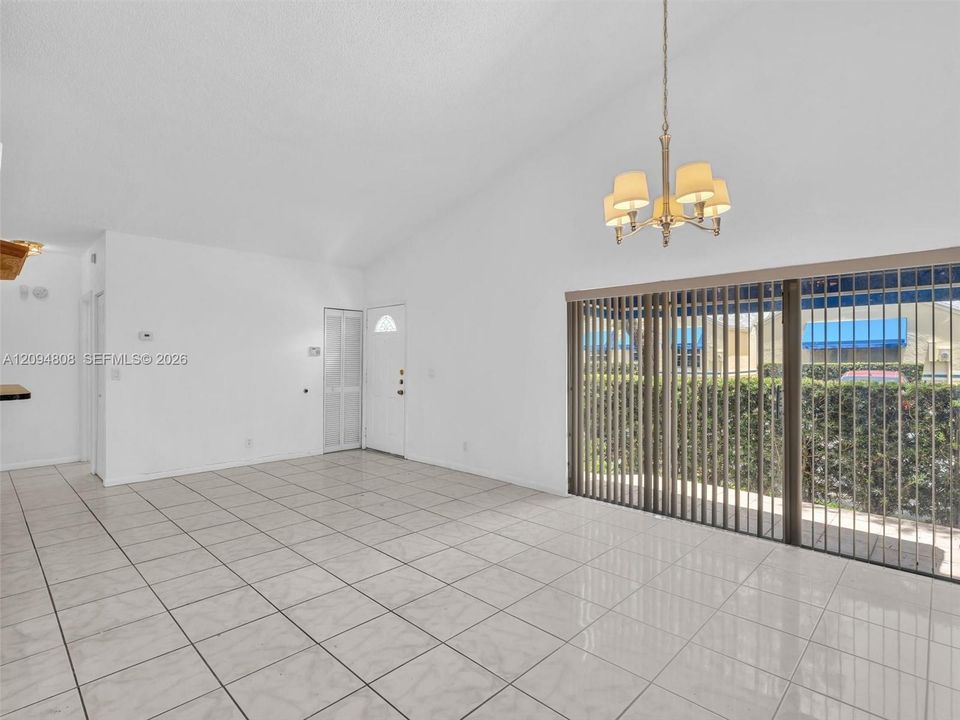 For Rent: $3,300 (4 beds, 2 baths, 1485 Square Feet)