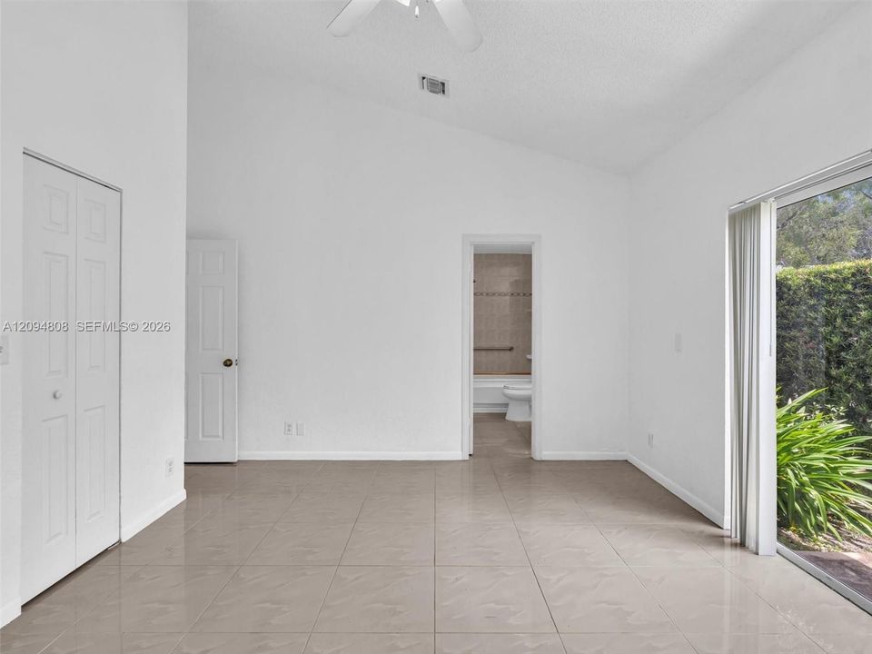 For Rent: $3,300 (4 beds, 2 baths, 1485 Square Feet)