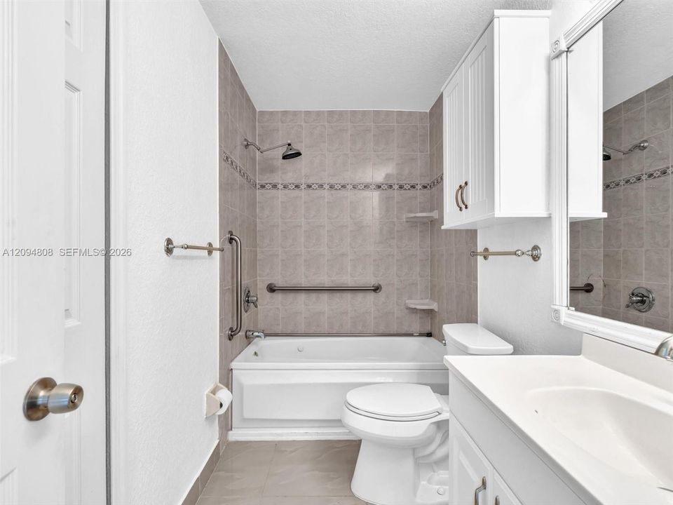 For Rent: $3,300 (4 beds, 2 baths, 1485 Square Feet)