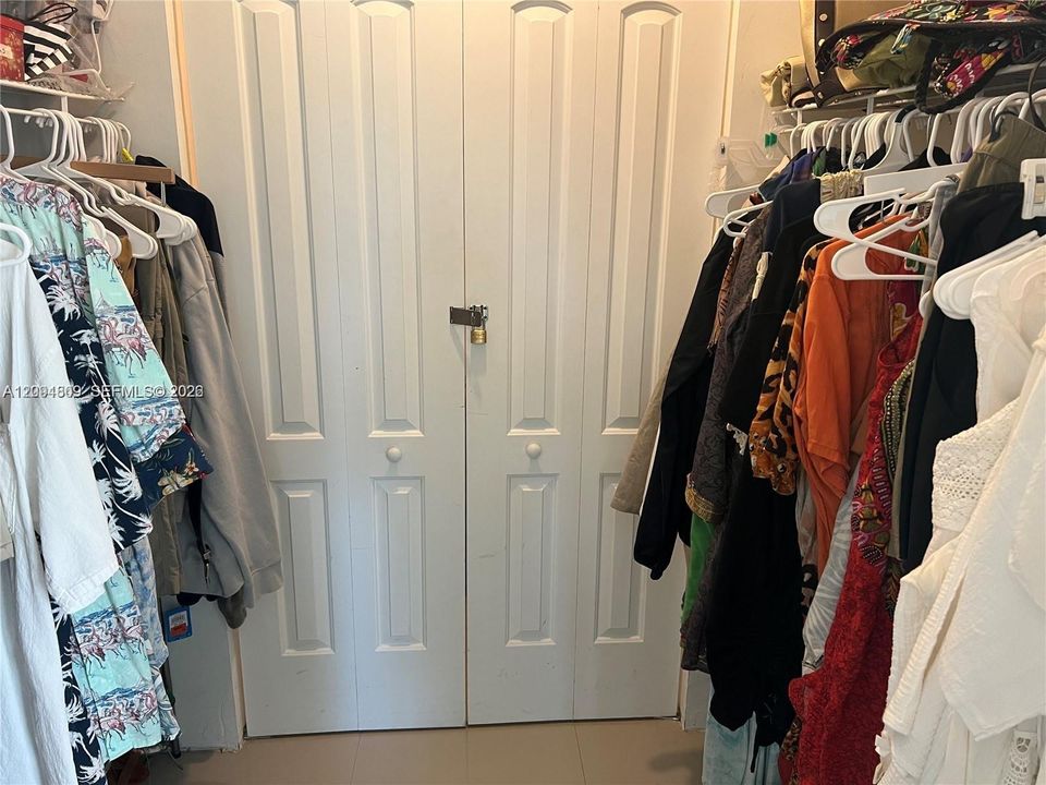 En Renta: $2,200 (2 camas, 2 baños, 1200 Pies cuadrados)