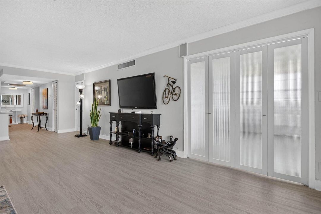 13-web-or-mls-2901-18