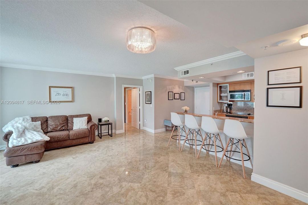 En Venta: $499,000 (2 camas, 2 baños, 1227 Pies cuadrados)