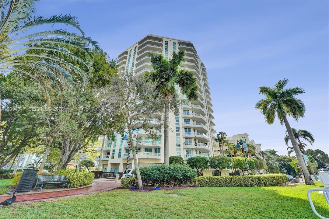 En Venta: $499,000 (2 camas, 2 baños, 1227 Pies cuadrados)