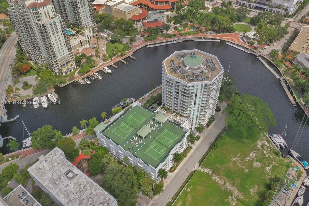 En Venta: $499,000 (2 camas, 2 baños, 1227 Pies cuadrados)