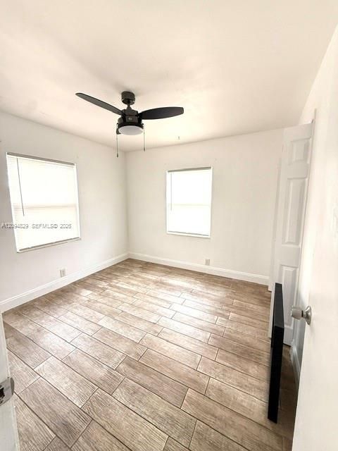 For Rent: $1,800 (2 beds, 1 baths, 728 Square Feet)