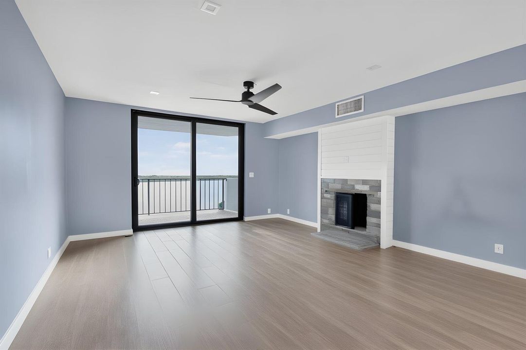 12-web-or-mls-_MLP7757 furniture removed
