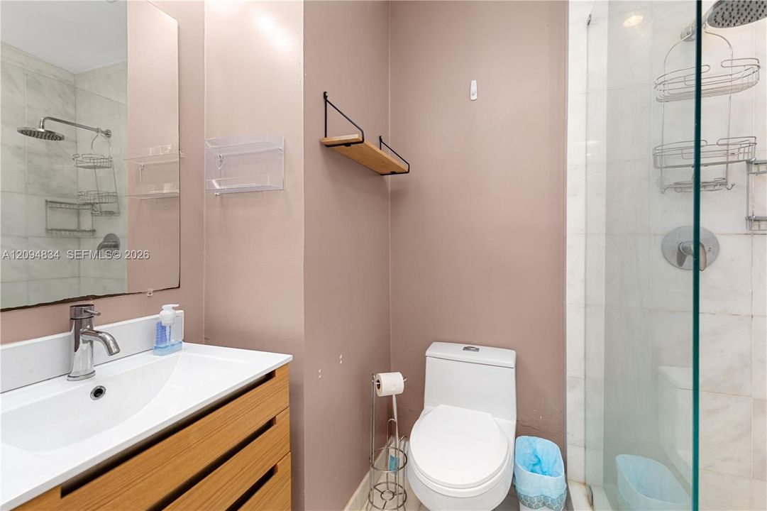 For Sale: $425,000 (0 beds, 1 baths, 502 Square Feet)