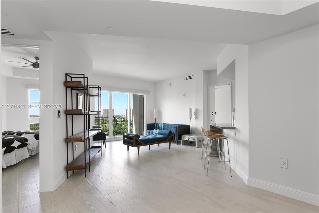 В аренду: $4,600 (2 спален, 2 ванн, 1320 Квадратных фут)