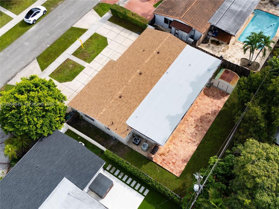 For Sale: $850,000 (4 beds, 3 baths, 2395 Square Feet)