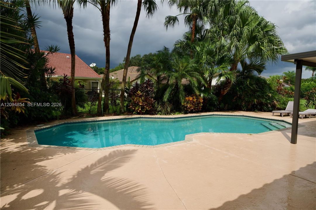For Rent: $5,000 (4 beds, 2 baths, 2314 Square Feet)