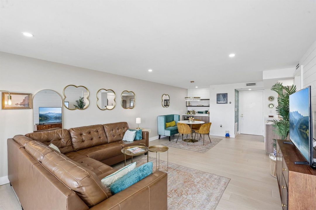 10-web-or-mls-S Ocean Blvd 704-S0108-010