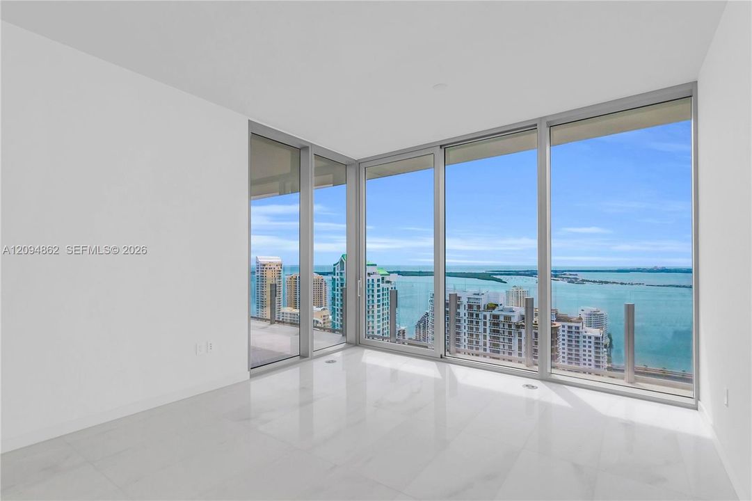 For Sale: $4,190,000 (3 beds, 4 baths, 3078 Square Feet)